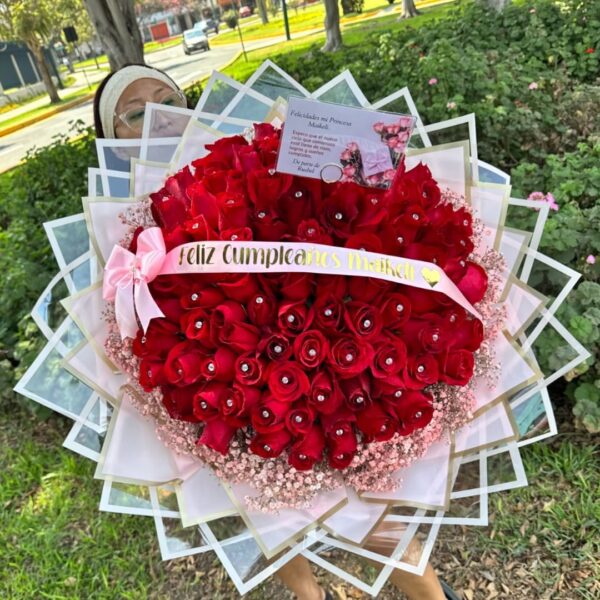 Ramo Buchón 100 Rosas Diamonds - Imagen 2